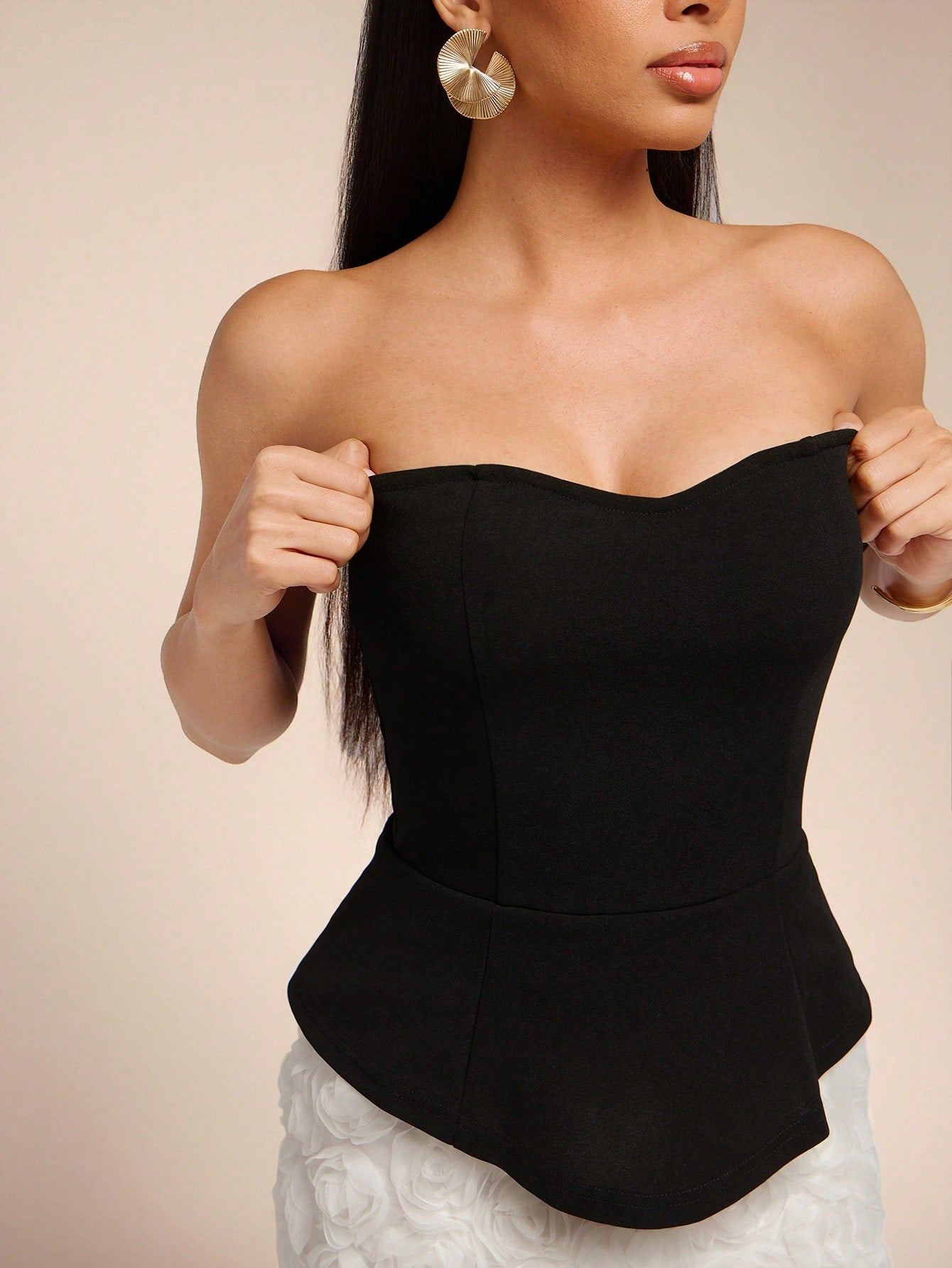 LLstyle Contrast Colorblock 3D Floral Applique Hem Strapless Mini Dress