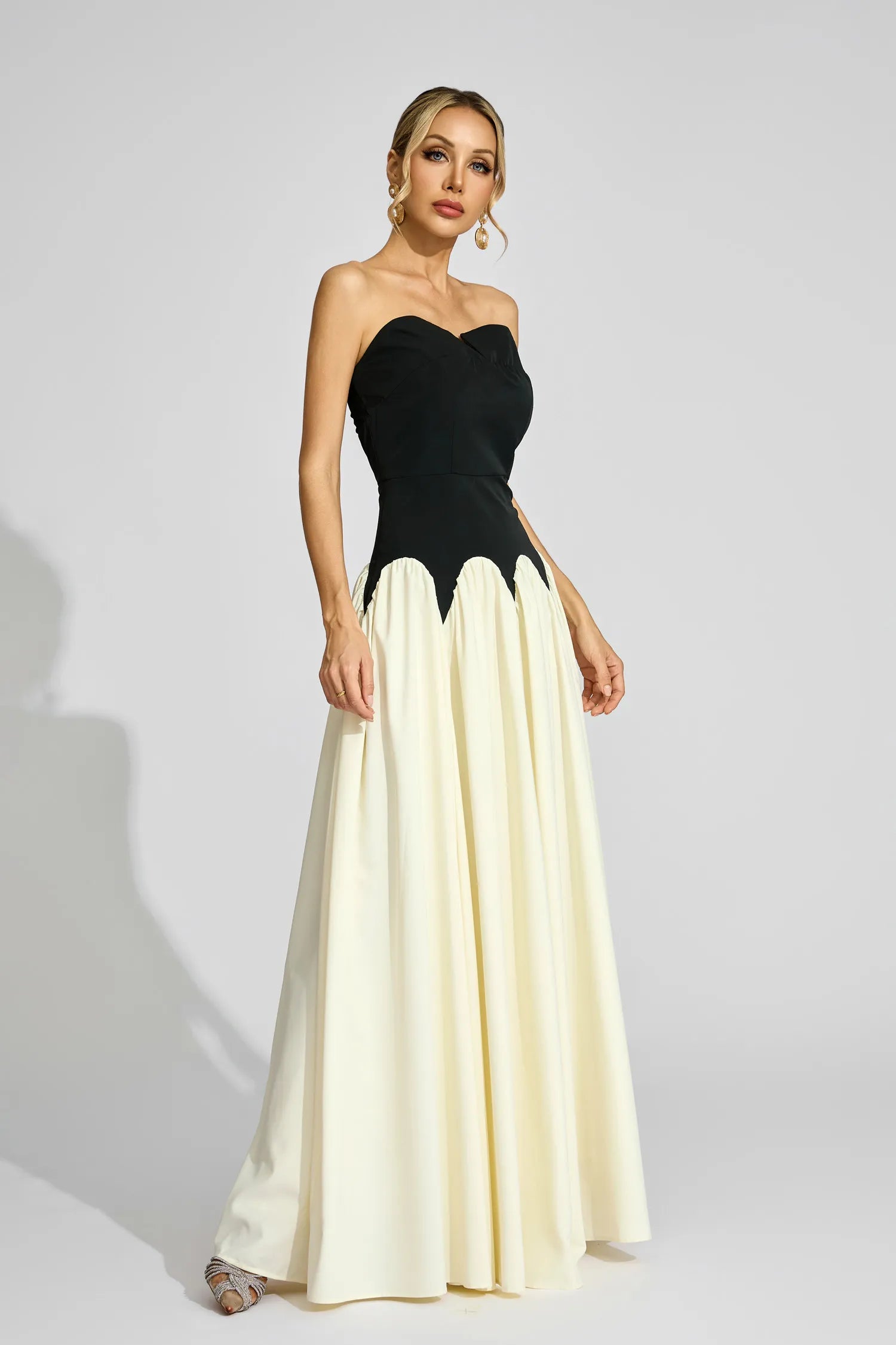 SPRING AND SUMMER DRESSES L L S T Y L E SPRING AND SUMMER DRESSES L L S T Y L E