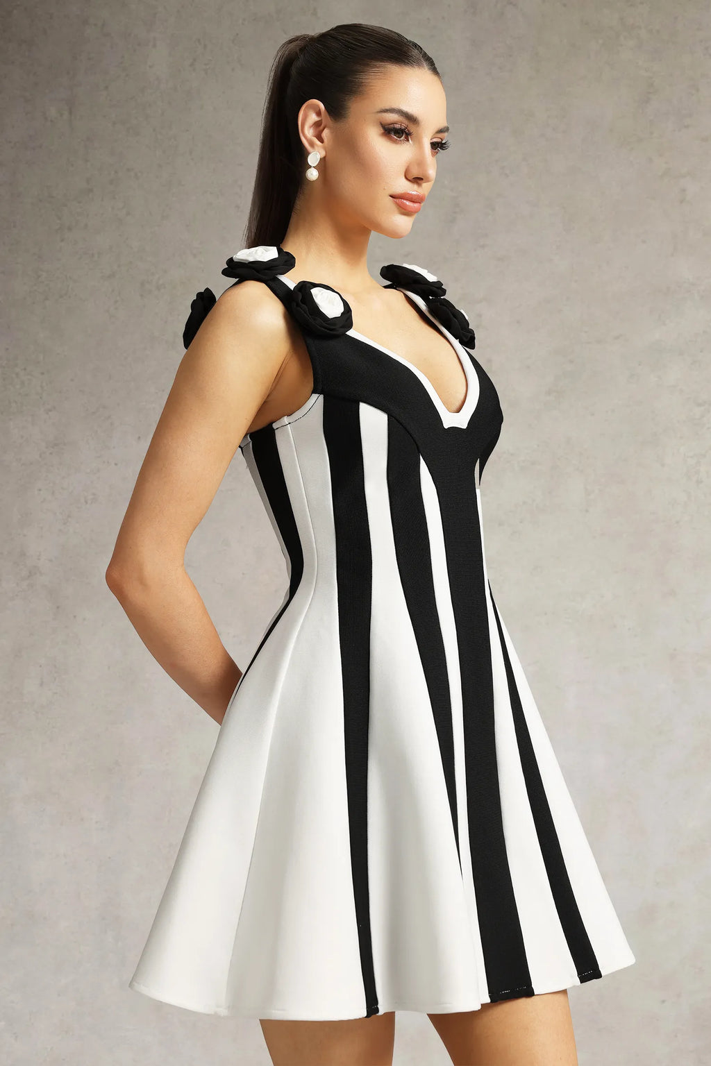 LLstyle Black Floral Appliqué Bodycon Maxi Dress