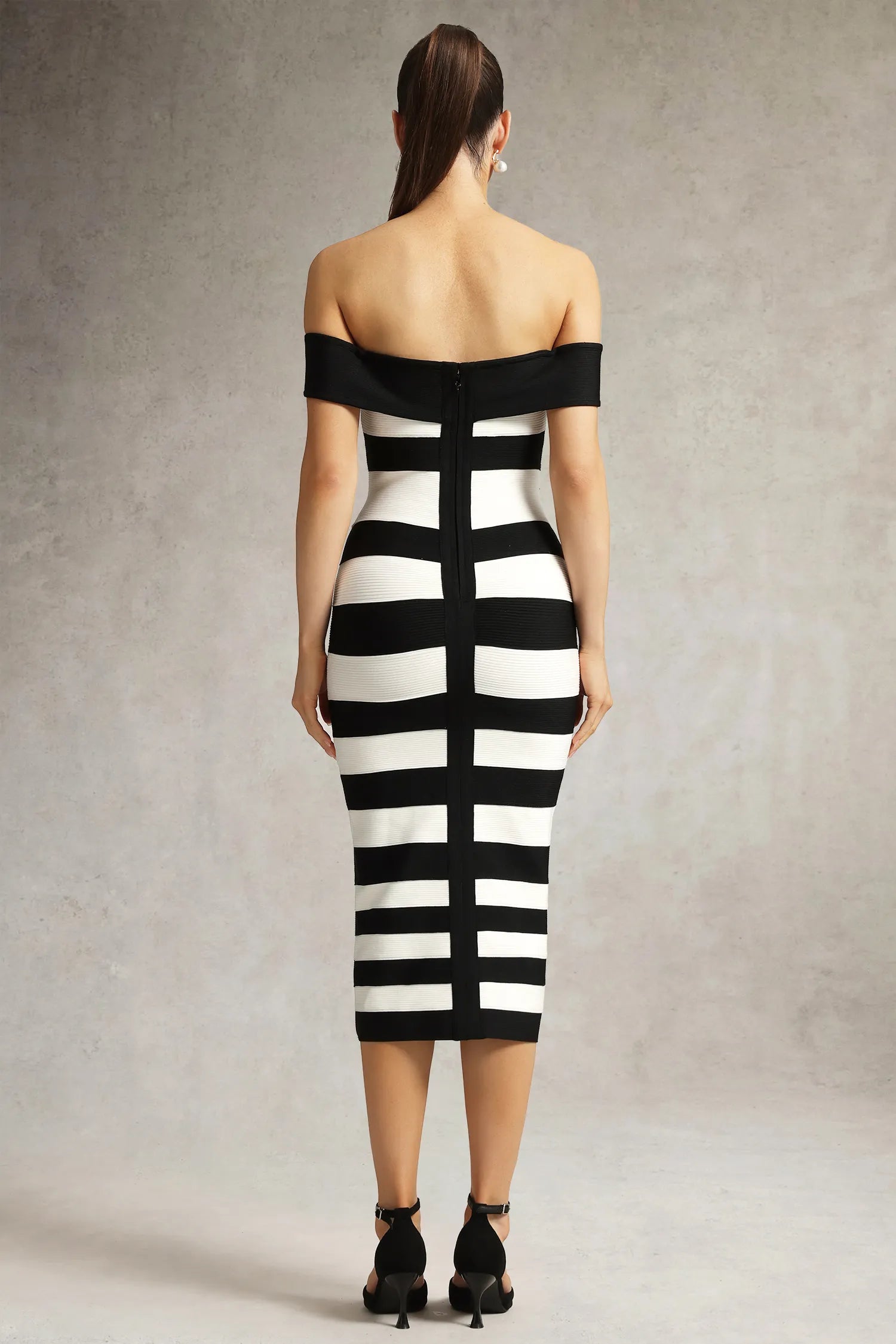 LLstyle Off-Shoulder Black &amp; White Statement Bodycon Dress