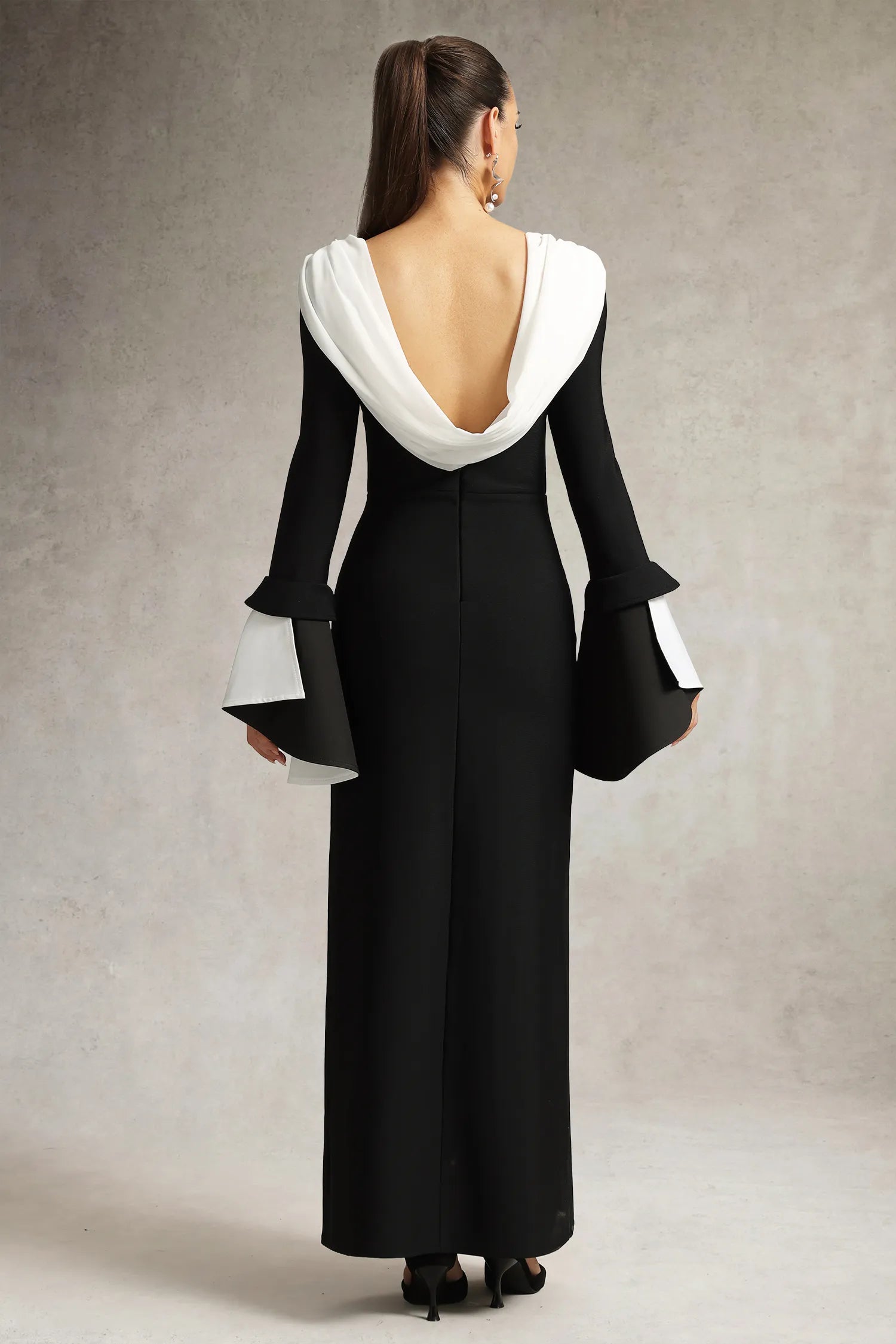 LLstyle Sexy Backless Bell Sleeve Long Bandage Dress