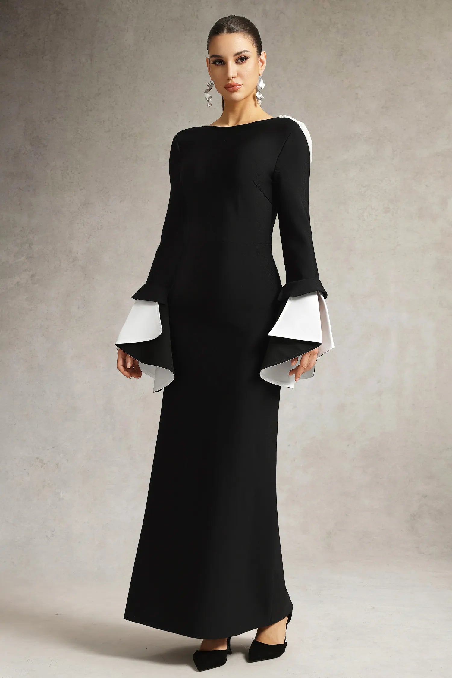 LLstyle Sexy Backless Bell Sleeve Long Bandage Dress