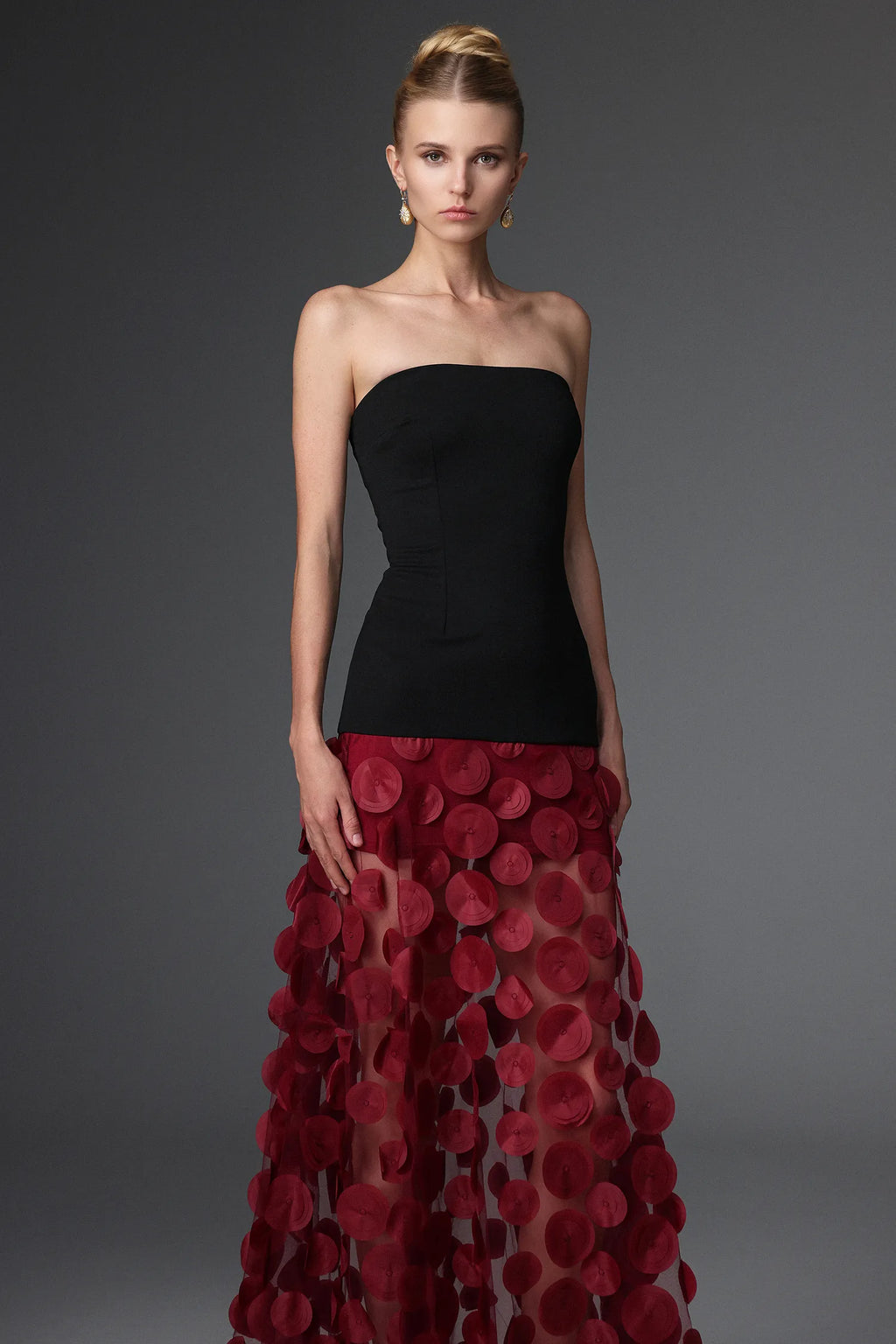 LLstyle Elegant Two-Tone Circle Appliqué Gown