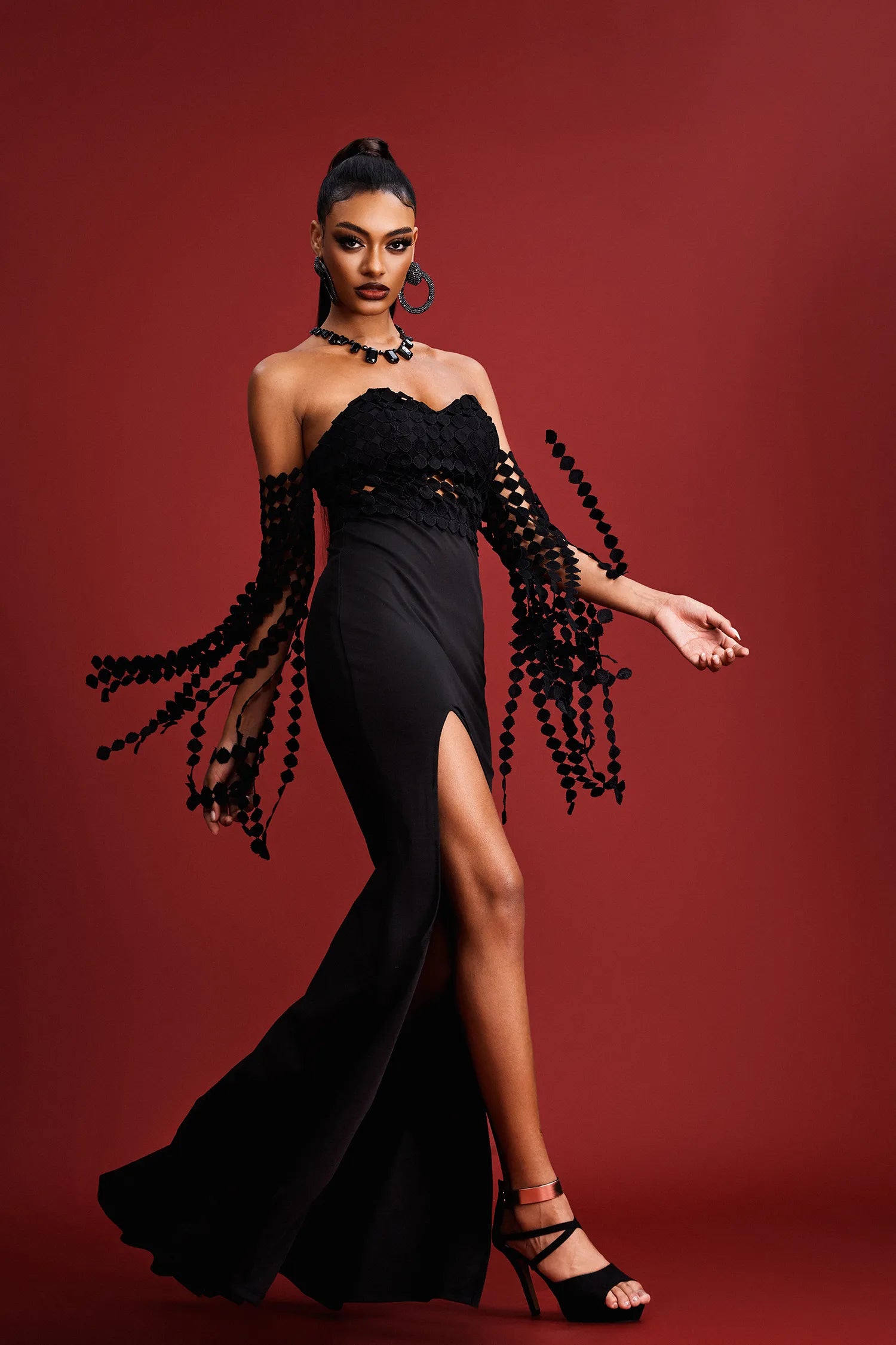Diva Black Statement Maxi Dress