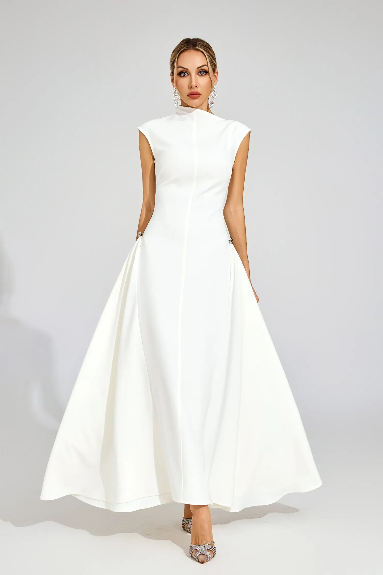 LLstyle Sculpted Minimalist Maxi Dress