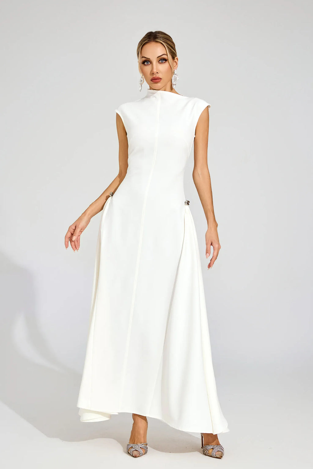 LLstyle Sculpted Minimalist Maxi Dress