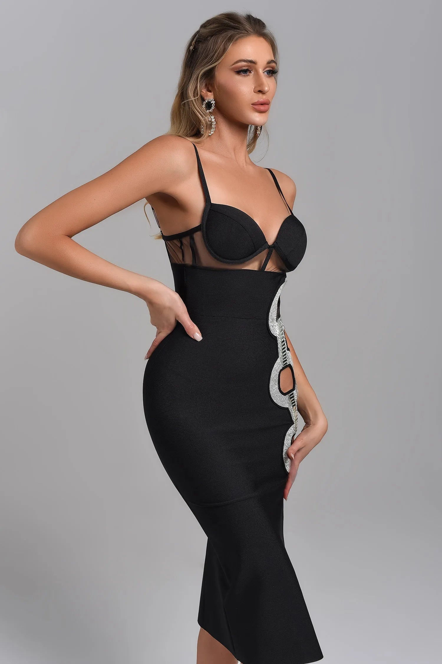 LLstyle Elegant Cut-Out Black Midi Dress