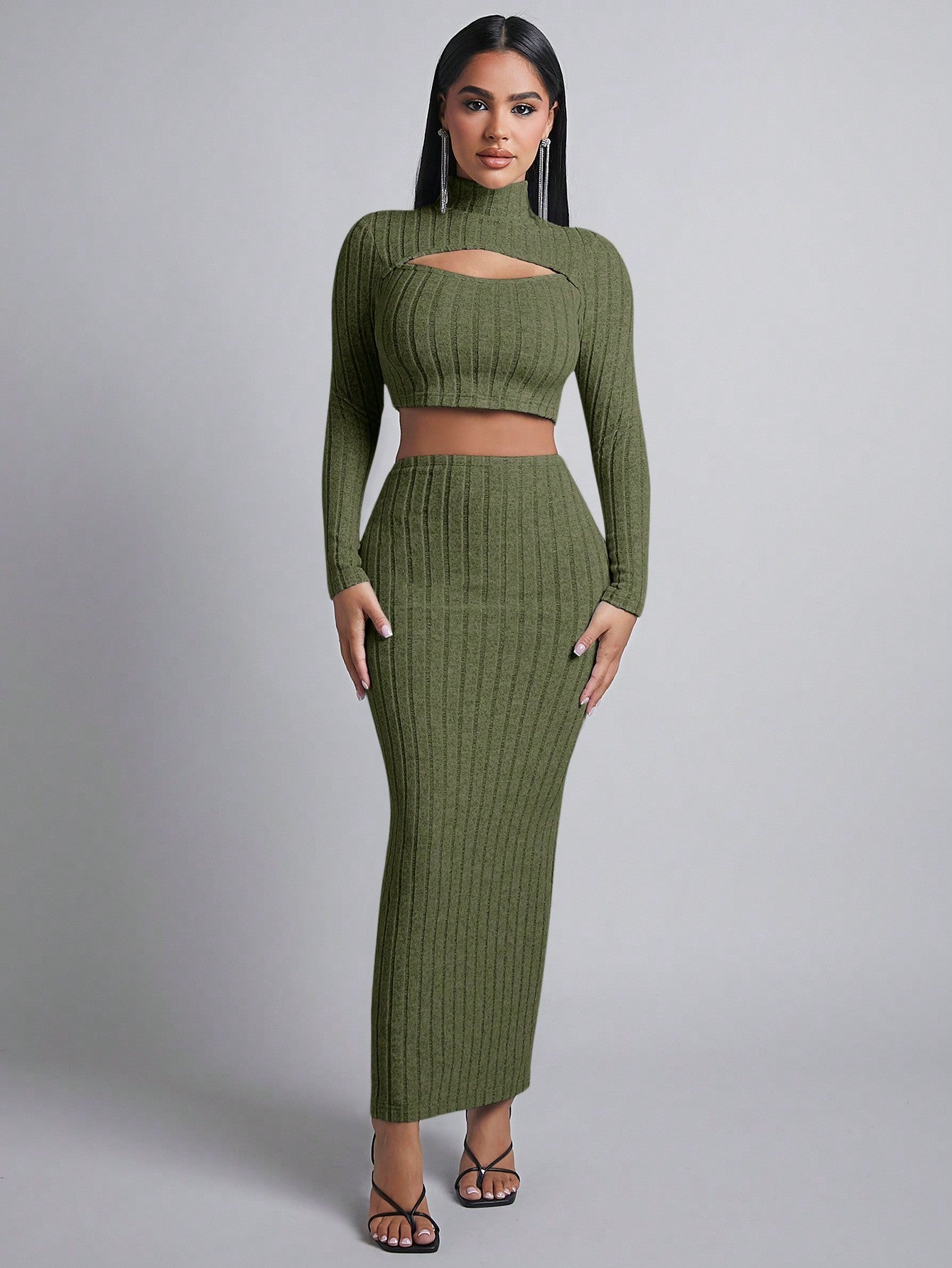 LLstyle Cut-out, Long Sleeve T-shirt And Skirt Set